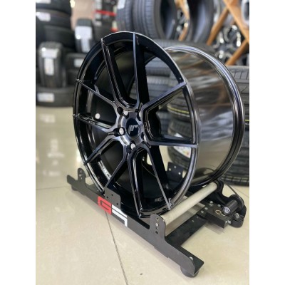 Диски 19 5.120 Japan Racing JR30 BMW 3-er F30 5-er F10 та інші! Диски 19 5.120 Japan Racing JR30 BMW 3-er F30 5-er F10 та інші!