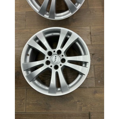 Німецькі диски 17 5.112 Rial DH для Mercedes, Volkswagen та інші!