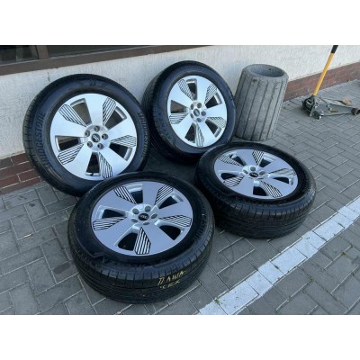 Оригінальні диски 19 5.112 Audi E-Tron!Шини Bridgestone 255/55r19!