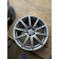 Один диск 19 5.112 Mercedes CLS63 AMG E63 AMG W218 W212 та інші! Один диск 19 5.112 Mercedes CLS63 AMG E63 AMG W218 W212 та інші!