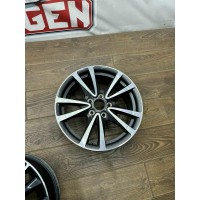 Один оригінальний диск 17 5.114.3  Toyota Avensis !