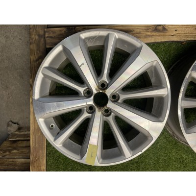 Оригінальний диск 19 5.114.3  Toyota Highlander!